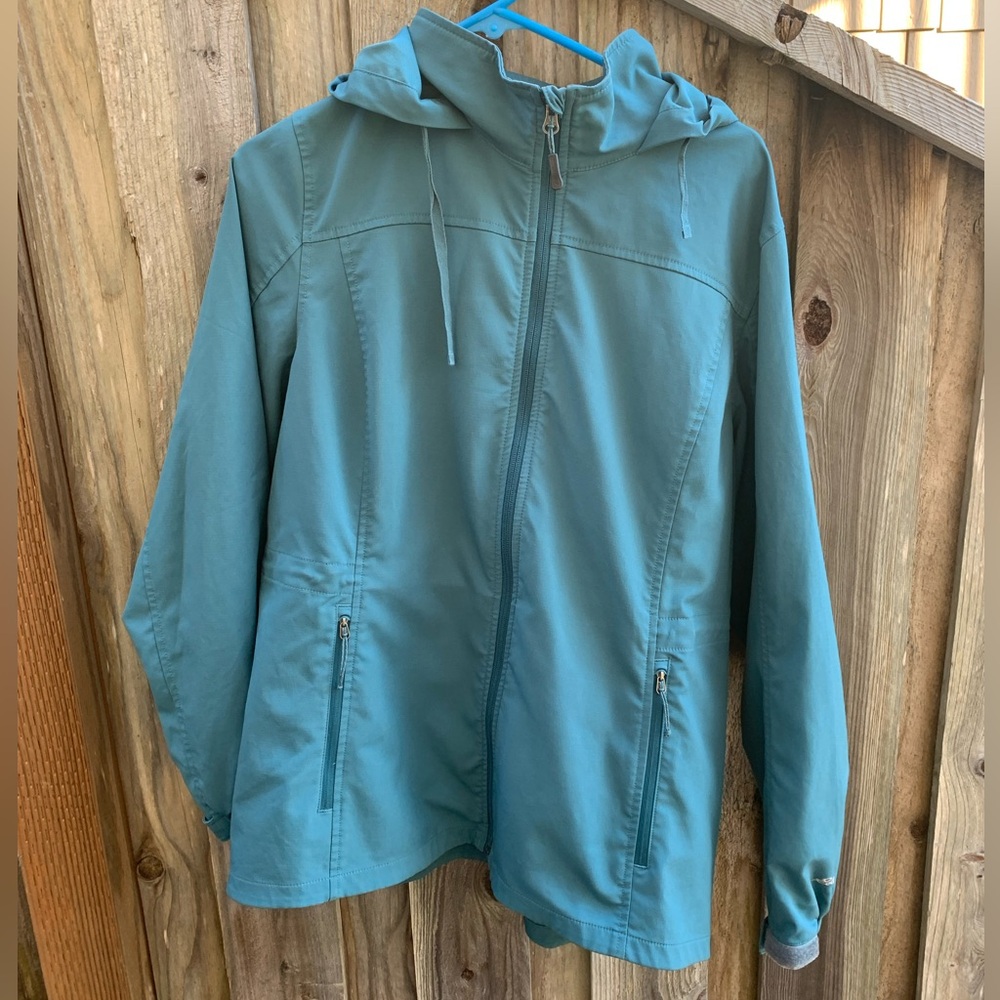 Teal Eddie Bauer size L raincoat
